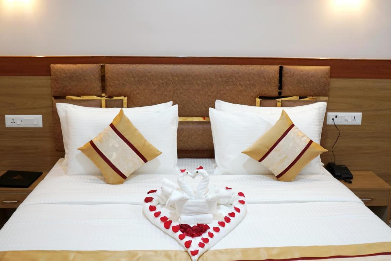 אימפאל Hotel Imolesh מראה חיצוני תמונה
