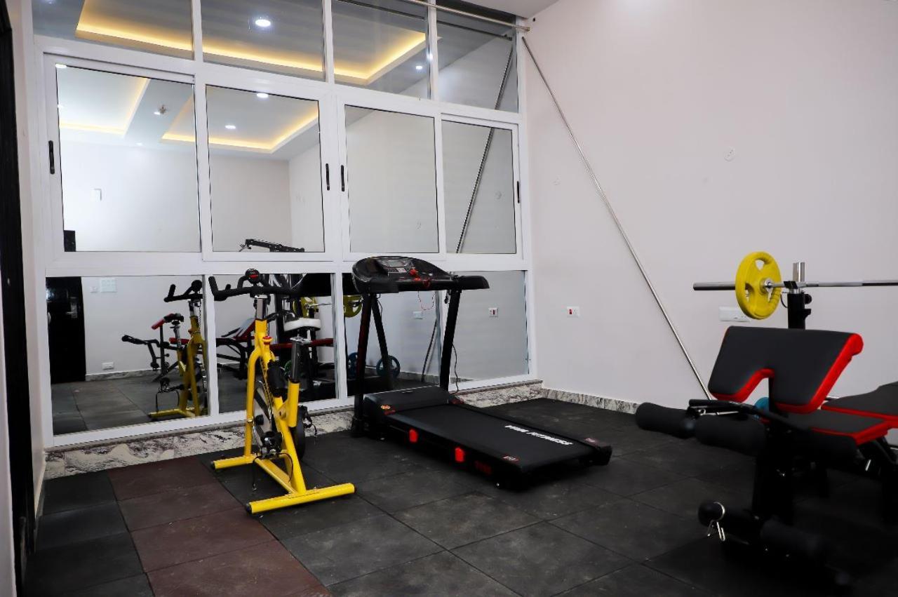 אימפאל Hotel Imolesh מראה חיצוני תמונה